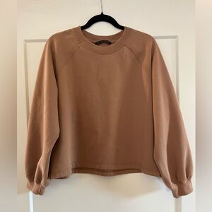 Abercrombie balloon sleeve crewneck sweatshirt size large